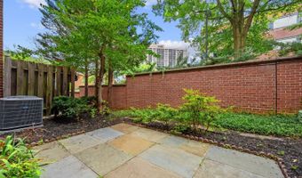 5105 SKYLINE VILLAGE Ct #8, Alexandria, VA 22302