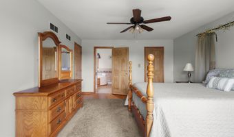 8 WORTHAM Ct, Bear, DE 19701