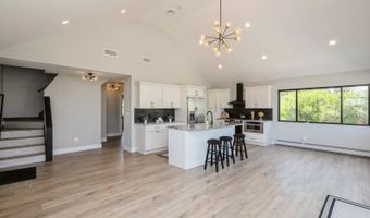 282 S Ketcham Ave, Amityville, NY 11701