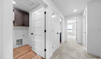 739 Curlew Dr, Ammon, ID 83406