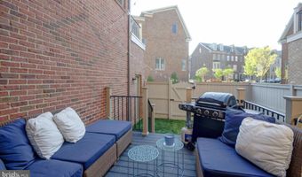 6002 NEW HAMPSHIRE Ave NE, Washington, DC 20011