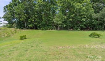 712 Coventry Dr, Albemarle, NC 28001