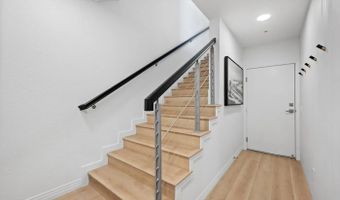477 S Cleveland St 104, Oceanside, CA 92054