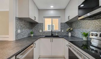 10406 Caminito Rimini, San Diego, CA 92129