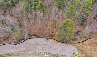 109 Fieldstone Dr, Augusta, ME 04330