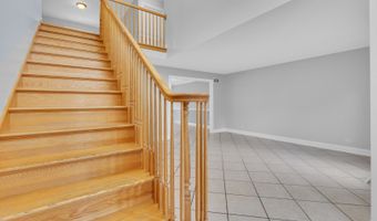 270 E Armitage Ave, Addison, IL 60101