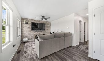 5293 Duvall Rd, Ashville, OH 43103