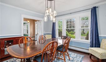 60 White Pkwy, North Smithfield, RI 02896