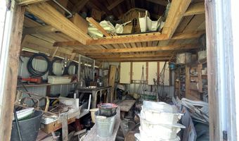 4658 N Croswell Rd, Alma, MI 48801