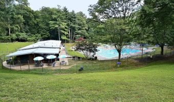 4500 35TH Rd N, Arlington, VA 22207