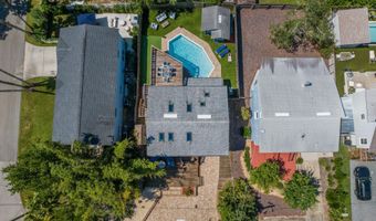 310 MAGNOLIA St, Atlantic Beach, FL 32233