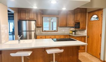 828 S 3rd St, Albion, NE 68620