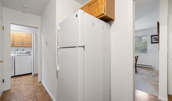 12840 SE 40th Court C5, Bellevue, WA 98006