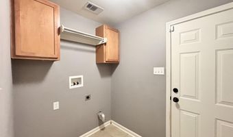 1732 White Oak Ln, Benton, AR 72019