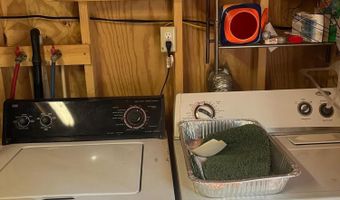 24 Hill Ln, Beddington, ME 04622