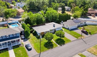 30 Oak Grove Blvd, North Providence, RI 02911