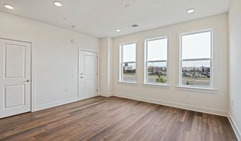 19872 YELLOW DAISY Ter, Ashburn, VA 20147