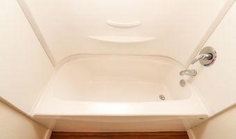 2867 Pinto Ln, Anderson, CA 96007