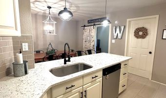 73 Worley Dr, Apalachicola, FL 32320