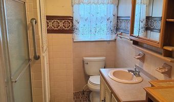 26 Elmwood Pl, Athens, OH 45701