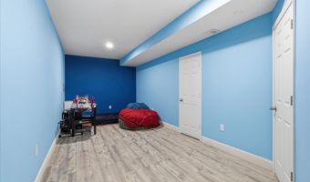 22908 N BROWN Sq, Ashburn, VA 20148