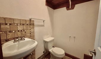 280 Juniper St, Buffalo, WY 82834
