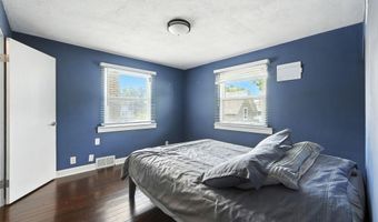 312 W Pleasant St, Angola, IN 46703