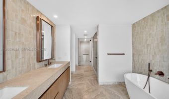1176 97th St 510, Bay Harbor Islands, FL 33154