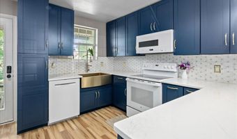 2833 S WAKEFIELD St C, Arlington, VA 22206