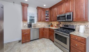 108 CEDARCROFT Ave, Audubon, NJ 08106