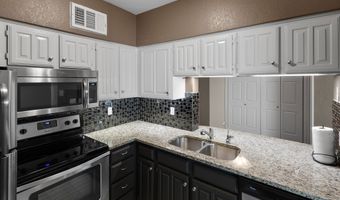 4130 Proton Dr 6D, Addison, TX 75001