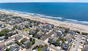 10 11TH St, Beach Haven, NJ 08008