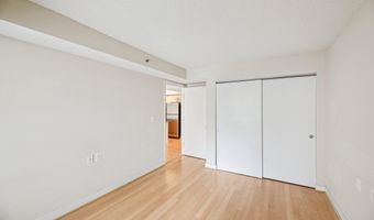 7500 WOODMONT Ave S412, Bethesda, MD 20814