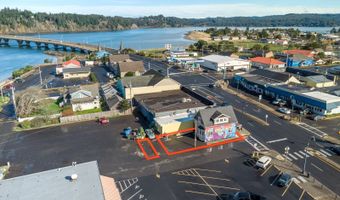 120 NW HIGHWAY 101, Waldport, OR 97394