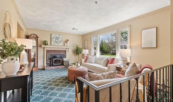13 Groton Shirley Rd, Ayer, MA 01432