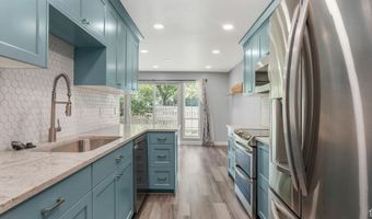 22 CREEKSIDE, Centerville, UT 84014