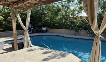 155 N Maude Ln, Anaheim, CA 92807