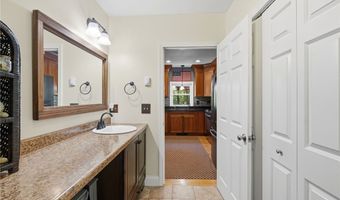 193 Lake Washington Dr, Glocester, RI 02814