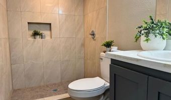 1501 Rose Dr, Alice, TX 78332