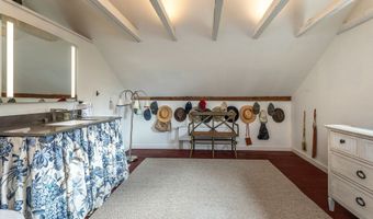 13 Prospect St, Canaan, CT 06031