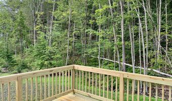 49 Woodbrey Ln, Standish, ME 04084