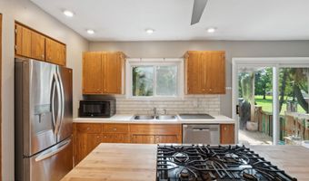 5480 Blue Heron Dr, Alma, MI 48801