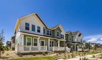 2004 S Haleyville Way, Aurora, CO 80018