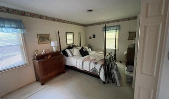 105 Hurstland Ct, Bardstown, KY 40004