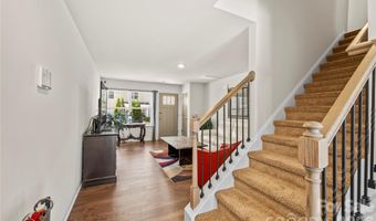 2 Chambers Garden Dr, Arden, NC 28704