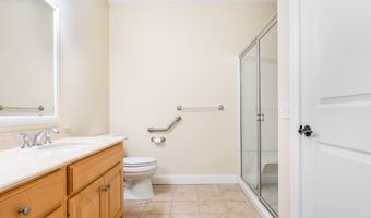 332 Still Water Cir 332, Brookfield, CT 06804