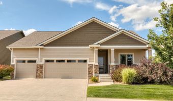312 NE Pinehurst Cir, Ankeny, IA 50021
