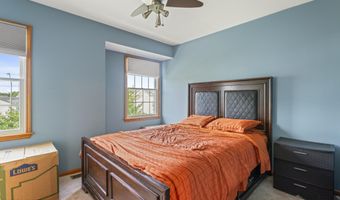 4 Cannonball Dr, Barnegat, NJ 08005