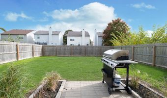 7215 Wellwood Dr, Indianapolis, IN 46217