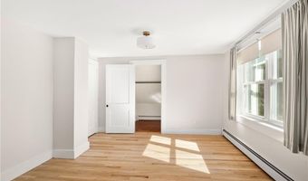 130 W Main St, North Kingstown, RI 02852